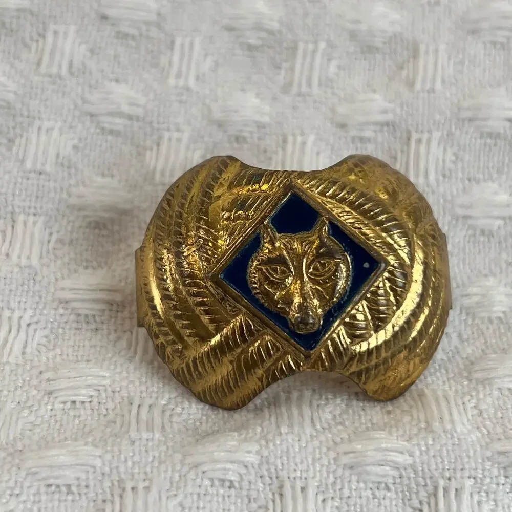 Vintage Boy Scout BSA Cub Scout Wolf Rank Neckerchief Slide - Metal Knot